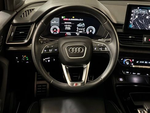 Used 2023 Audi SQ5 Premium Plus w/ Premium Plus Package image 12