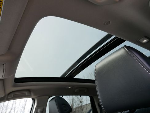 Used 2023 Acura MDX SH-AWD w/ Technology Package image 33
