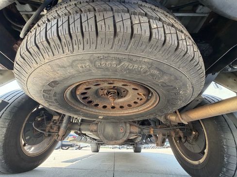 Used 2017 GMC Sierra 1500 SLT w/ SLT Premium Package image 74