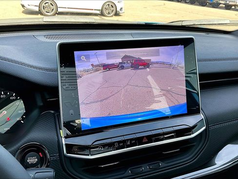 Used 2026 Jeep Compass Latitude w/ Quick Order Package 29K image 14