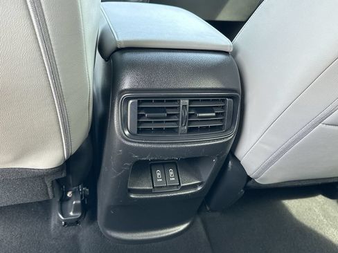 Used 2018 Honda CR-V EX-L image 17