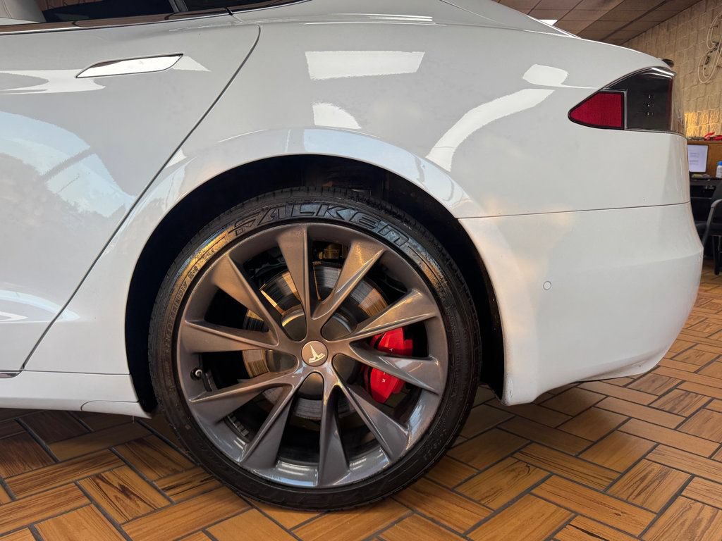 Used 2020 Tesla Model S Performance AWD/4WD image 12