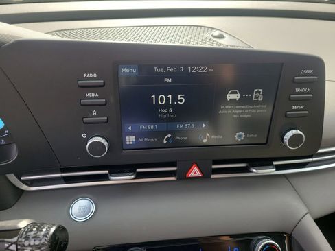 New 2026 Hyundai Elantra Sport FWD image 18
