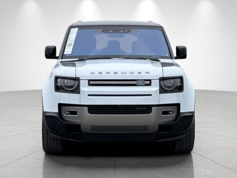 Used 2022 Land Rover Defender 110 X-Dynamic HSE image 8