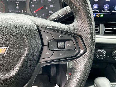 Used 2024 Chevrolet Trax LS w/ LS Convenience Package image 24