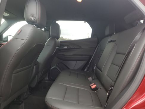 Used 2025 Chevrolet TrailBlazer RS w/ Convenience Package image 12