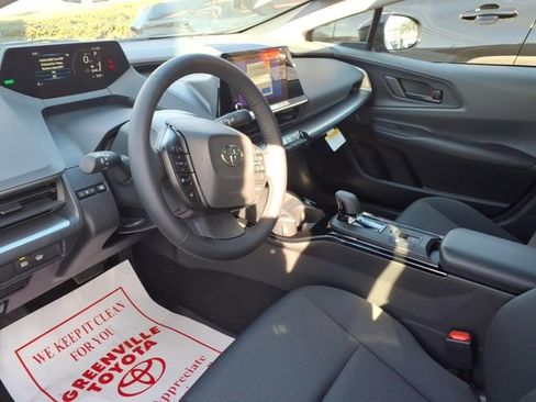 New 2026 Toyota Prius LE image 10
