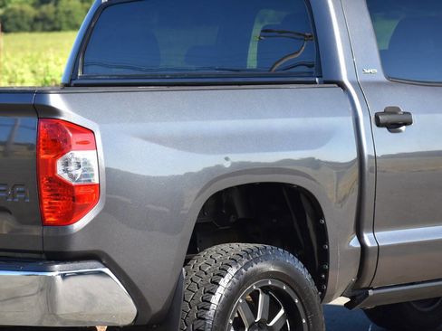 Used 2014 Toyota Tundra SR5 w/ SR5 Upgrade Package RWD image 22