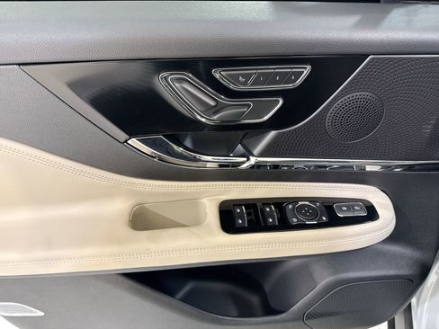 New 2026 Lincoln Corsair Premiere image 12