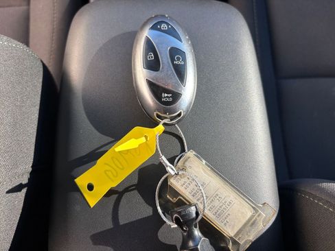 Used 2025 Hyundai Kona SEL image 22