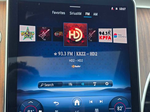 Used 2025 Mercedes-Benz C 300 Sedan image 30