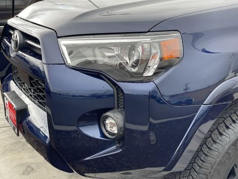 Used 2023 Toyota 4Runner SR5 Premium w/ Moonroof Package AWD/4WD image 26