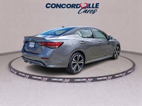 Certified 2020 Nissan Sentra SR FWD image 7