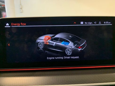 Used 2022 BMW 540i xDrive w/ M Sport Package image 33