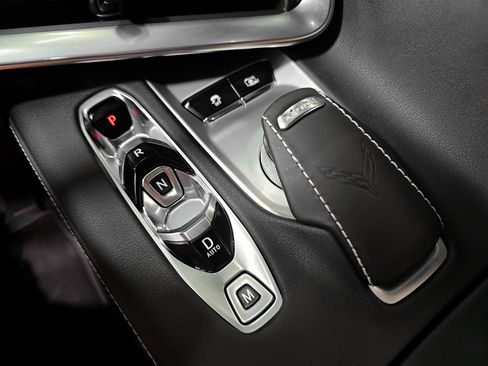 Used 2022 Chevrolet Corvette Stingray Preferred Cpe w/ 2LT image 22