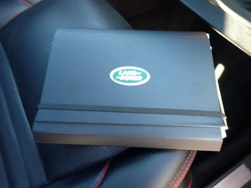 Used 2023 Land Rover Discovery Sport SE R-Dynamic image 28