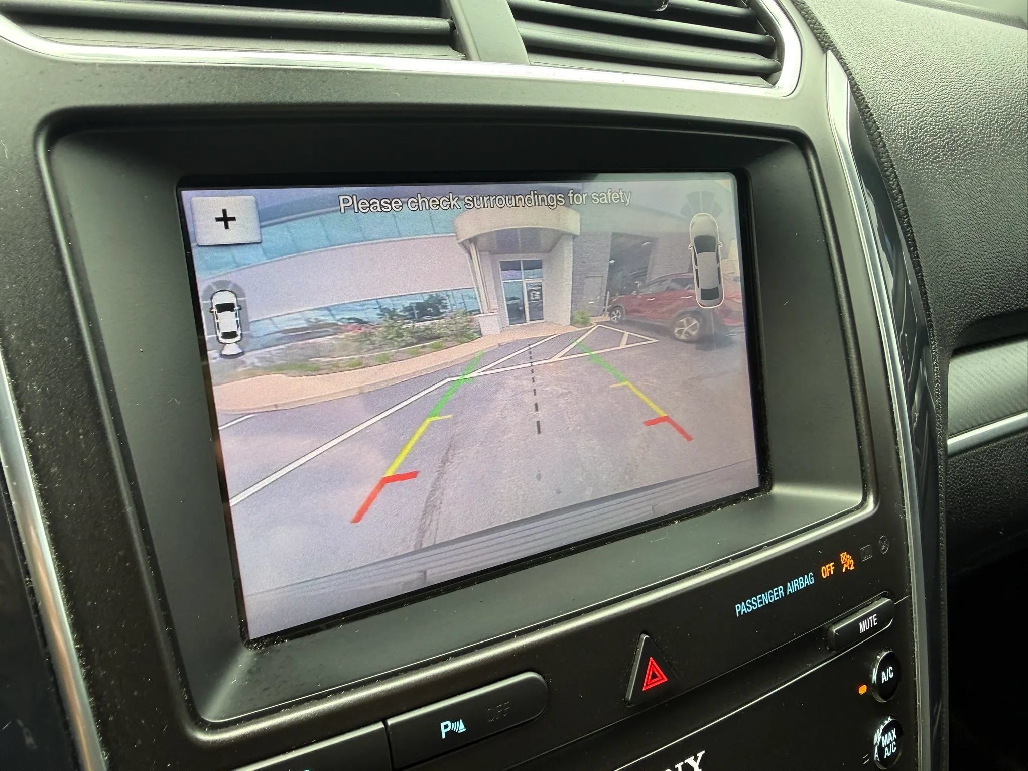 Used 2019 Ford Explorer Sport w/ Equipment Group 401A AWD/4WD image 23