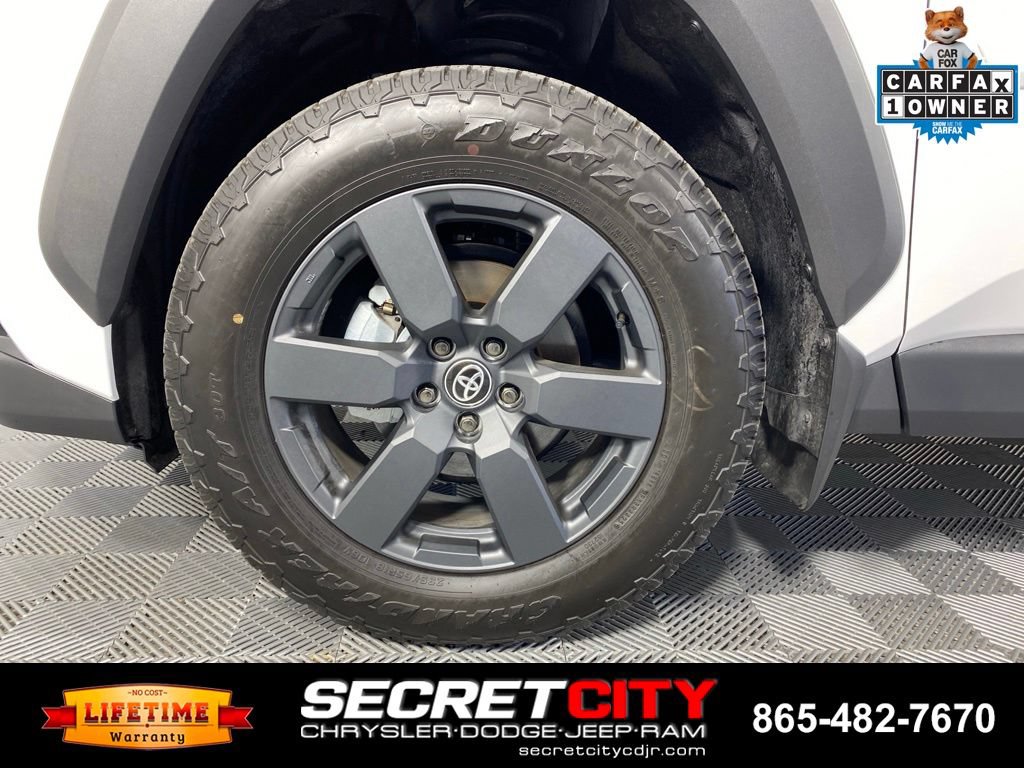 Used 2026 Toyota RAV4 AWD image 9