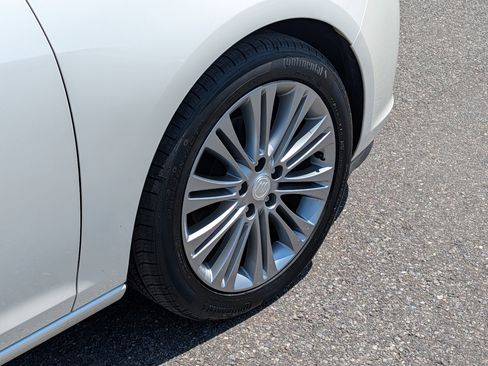 Used 2012 Buick Verano Leather image 12