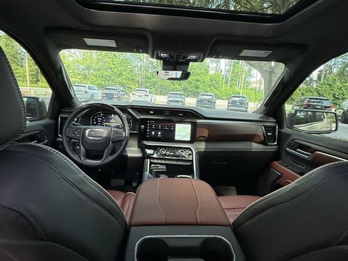 Used 2026 GMC Sierra 1500 Denali Ultimate AWD/4WD image 18