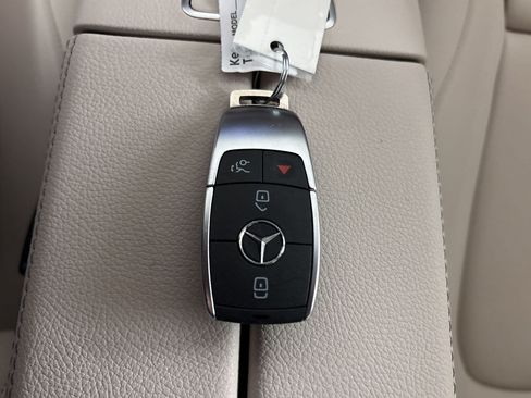 Certified 2026 Mercedes-Benz GLA 250 image 36