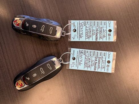 Used 2018 Porsche 718 Boxster GTS RWD image 63