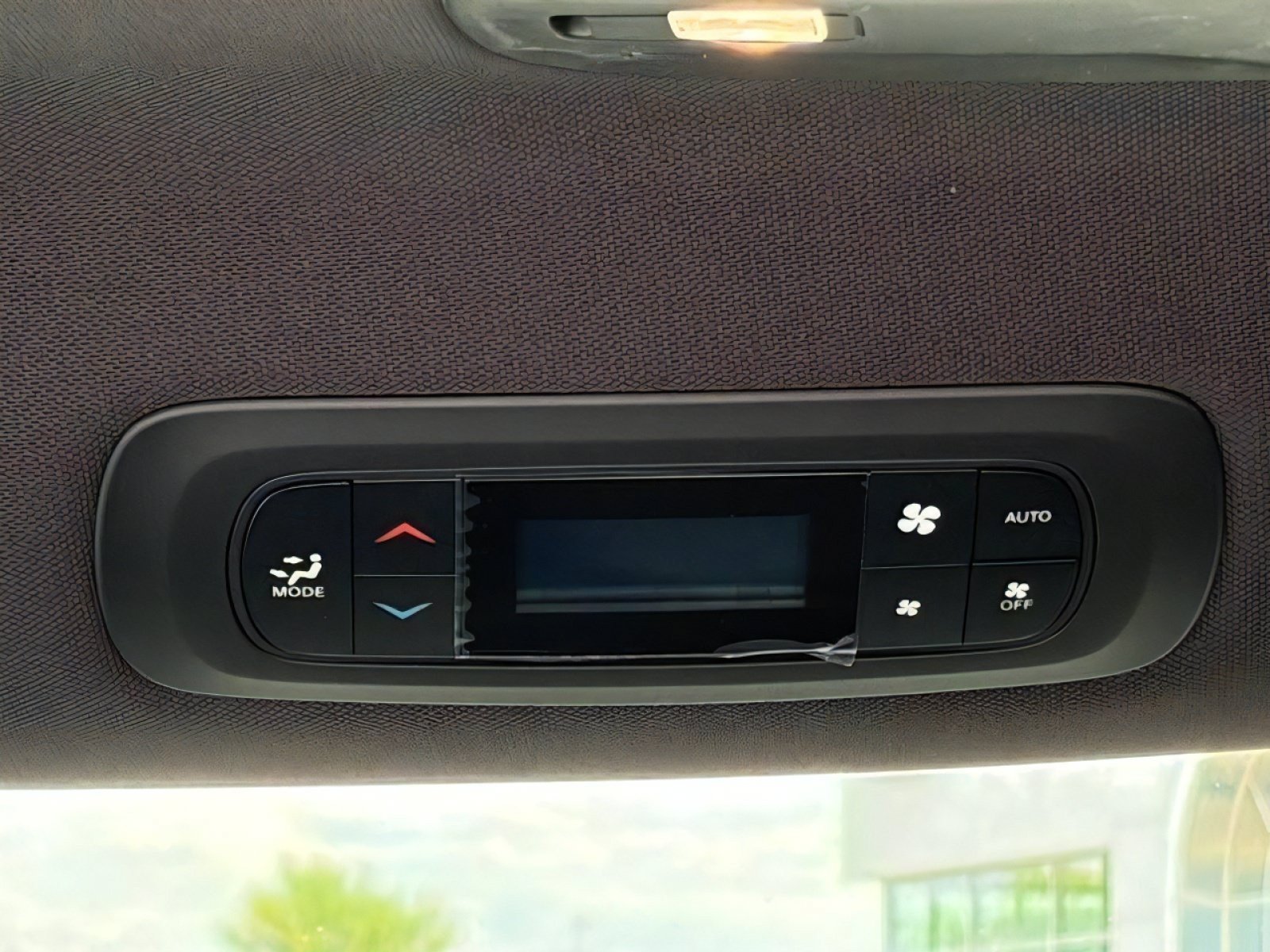 New 2027 Chrysler Pacifica Select FWD image 14