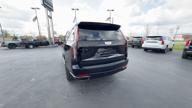 Certified 2024 Cadillac Escalade Sport AWD/4WD image 7