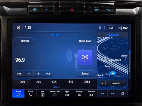 Used 2023 Ford F350 Lariat w/ FX4 Off-Road Package AWD/4WD image 37