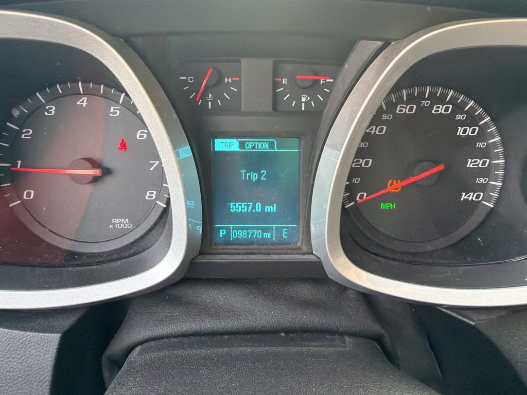 Used 2017 Chevrolet Equinox LT FWD image 8