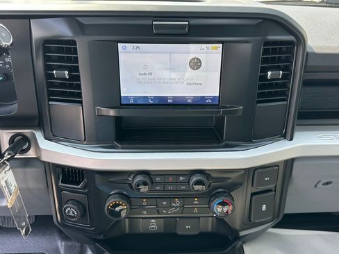 New 2026 Ford F250 XL w/ 360-Degree Camera Package RWD image 21