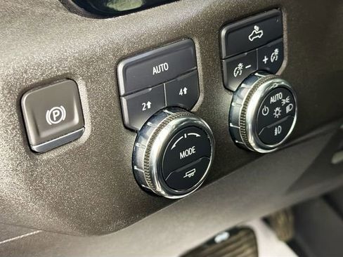 Used 2023 GMC Sierra 1500 Elevation w/ LPO, GMC Protection Package image 10