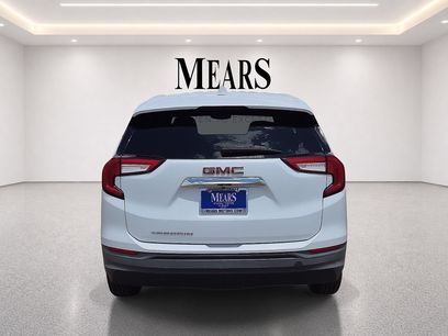 Used 2024 GMC Terrain SLE
