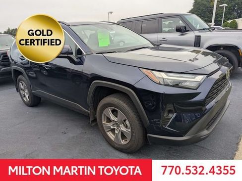 Used 2025 Toyota RAV4 XLE w/ Convenience Package FWD image 2