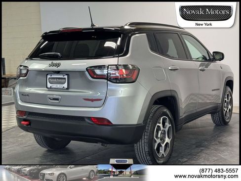 Used 2022 Jeep Compass Trailhawk w/ Trailhawk Elite Group AWD/4WD image 8