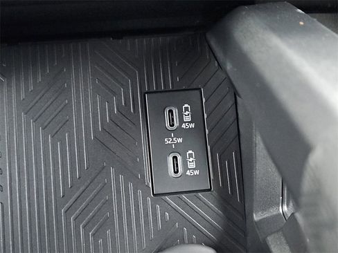 New 2026 Toyota Tacoma 4x4 Double Cab image 13