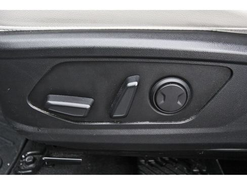 Used 2023 Hyundai Tucson Limited FWD image 31