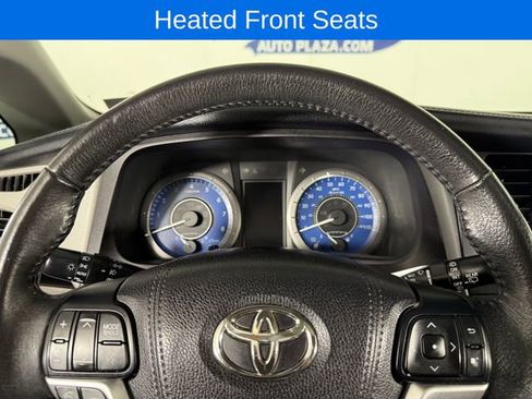 Used 2017 Toyota Sienna XLE AWD/4WD image 10