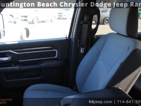 Used 2024 RAM 2500 Big Horn image 33