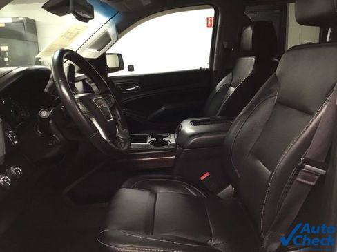 Used 2017 GMC Yukon SLT image 26
