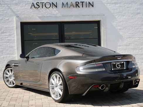 Used 2009 Aston Martin DBS Coupe RWD image 2