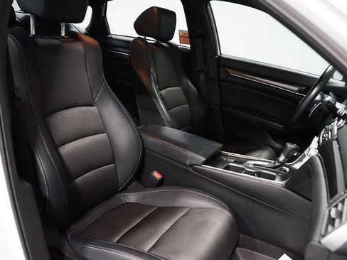 Used 2018 Honda Accord Sport image 26