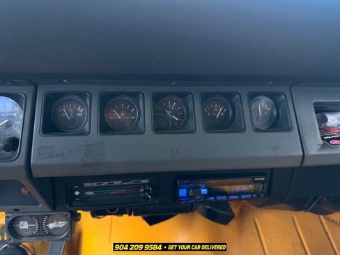 Used 1991 Jeep Wrangler S AWD/4WD image 12