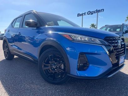 Used 2023 Nissan Kicks SR