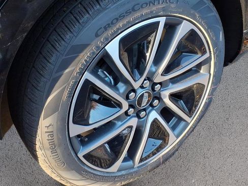 New 2026 Cadillac Optiq Sport 1 image 9