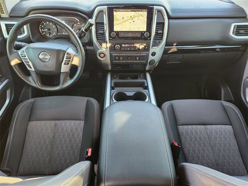 Used 2021 Nissan Titan SV w/ SV Convenience Package image 19