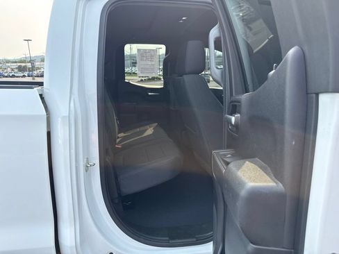 Used 2021 Chevrolet Silverado 1500 LT w/ Bed Protection Package AWD/4WD image 37