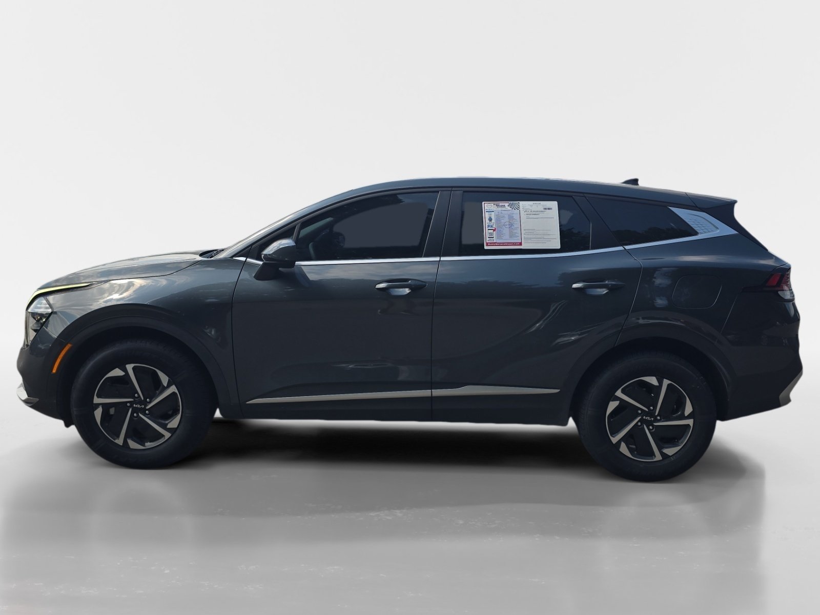 Used 2023 Kia Sportage LX AWD/4WD image 2