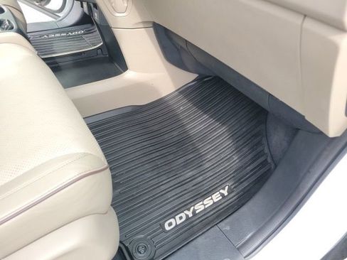 Used 2023 Honda Odyssey Elite image 22