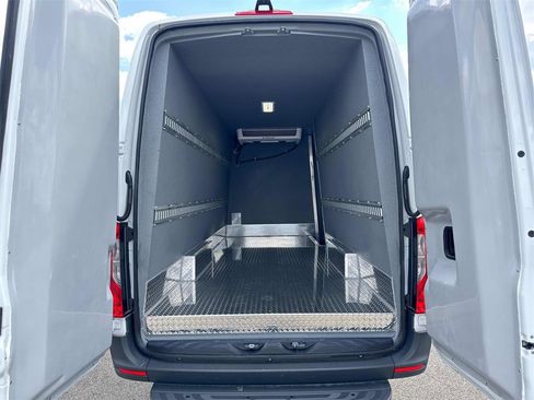 New 2025 Mercedes-Benz Sprinter 2500 image 5